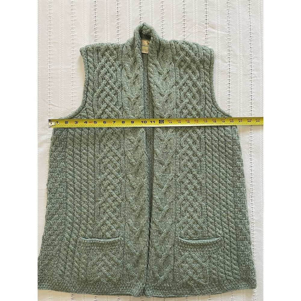 Kilronan Wool Sleeveless Cable Knit Fisherman Style Sage Sweatervest. Large. - Picture 8 of 9